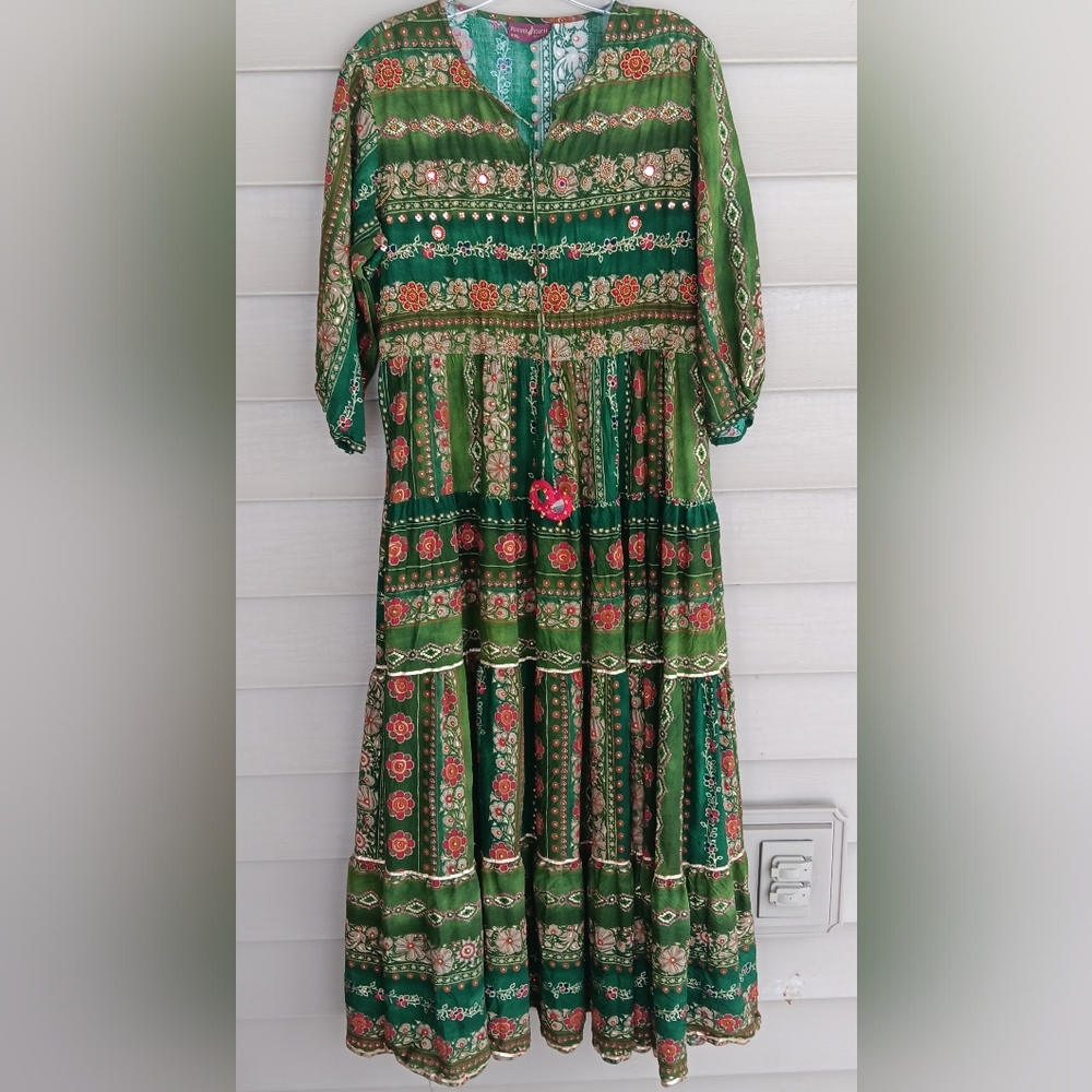 Feather Touch India Ethnic Embroidered And Mirror Work Dress.  Size XXL